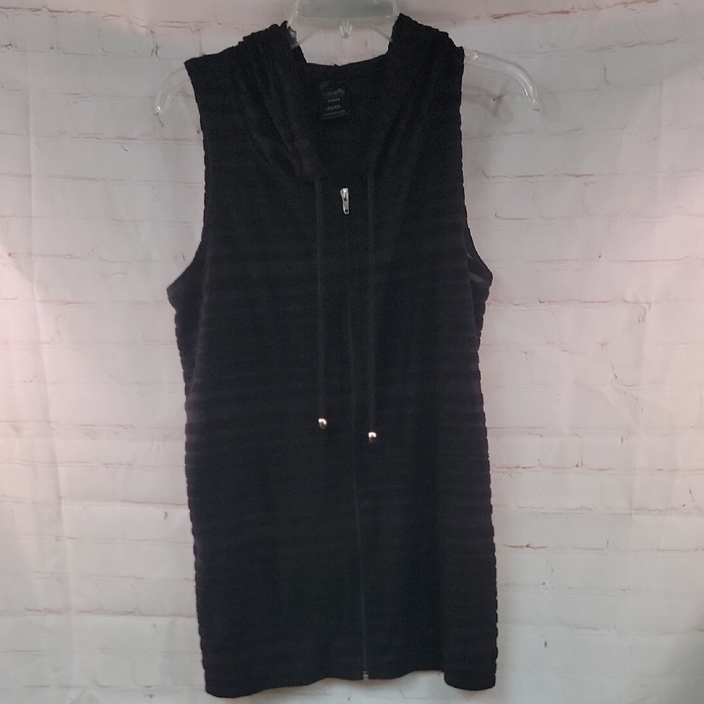 4/$20 Catalina Black Polyester Garment